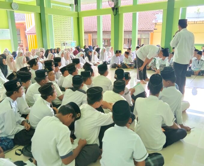 Tingkatkan Kualitas Ibadah, UPT SMPN 1 Merakurak Gelar Pondok Ramadhan 1447 H
